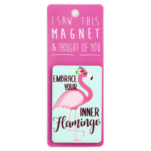 A fridge magnet saying 'Flamingo'