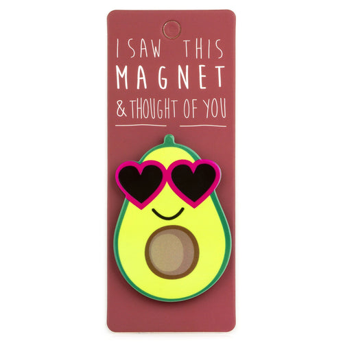 A fridge magnet saying 'Avocado'