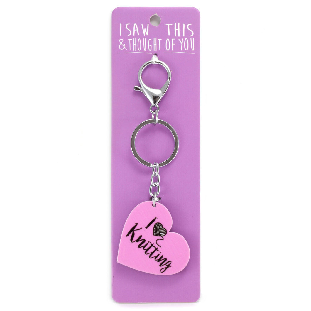 A KEYRING SAYING 'I HEART KNITTING'